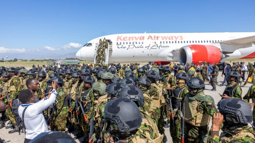 Kenya deploys more police officers to Haiti to fight gang violence