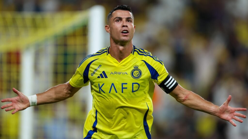 Cristiano Ronaldo extends Al-Nassr contract, committing to Saudi Arabia until 2026